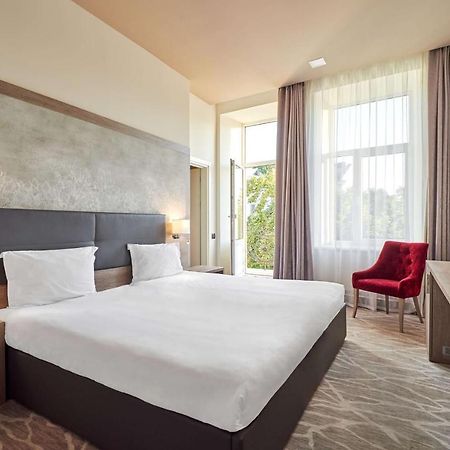 Radisson Hotel City Centre Odesa Exterior photo