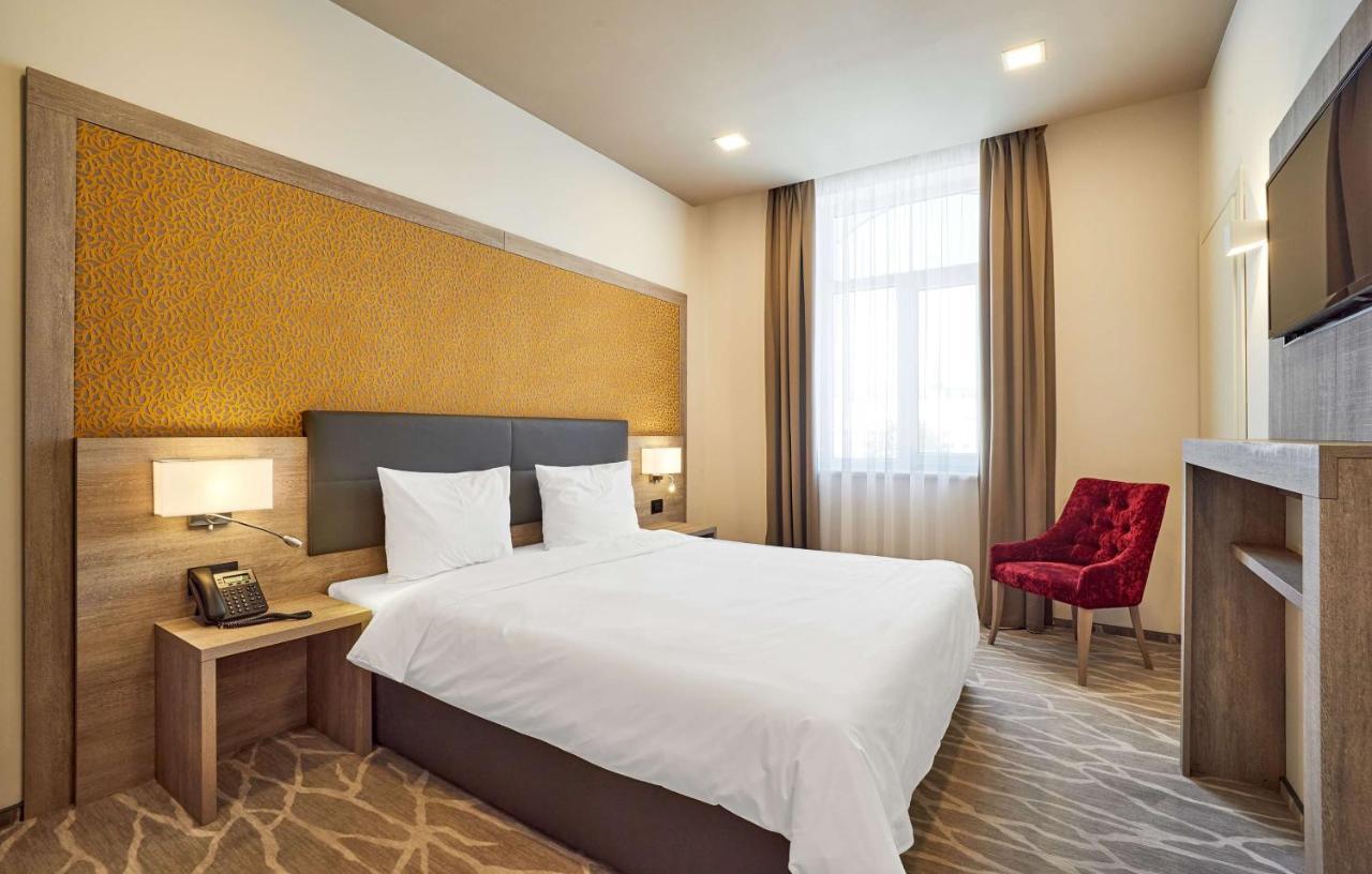 Radisson Hotel City Centre Odesa Exterior photo